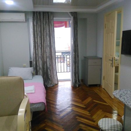 Apartament Shushana Batumi Eksteriør billede