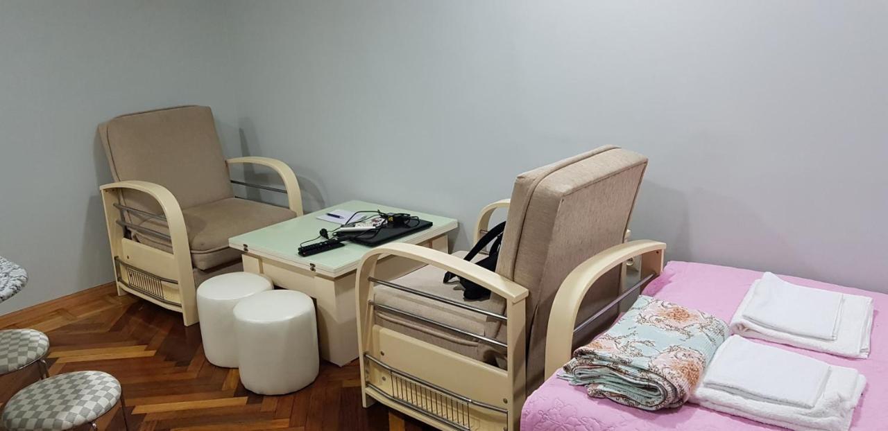 Apartament Shushana Batumi Eksteriør billede