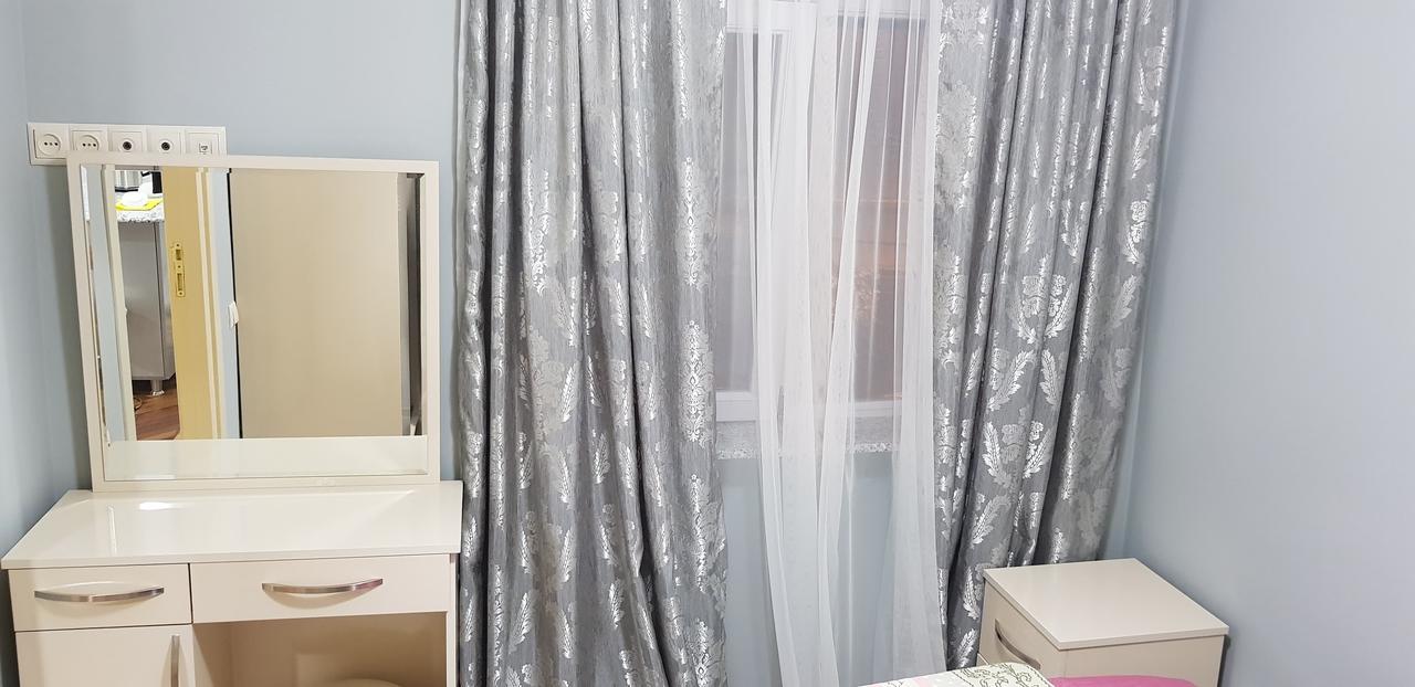 Apartament Shushana Batumi Eksteriør billede