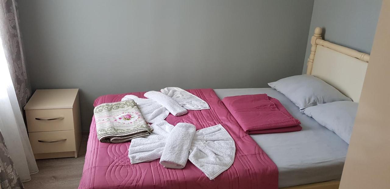 Apartament Shushana Batumi Eksteriør billede