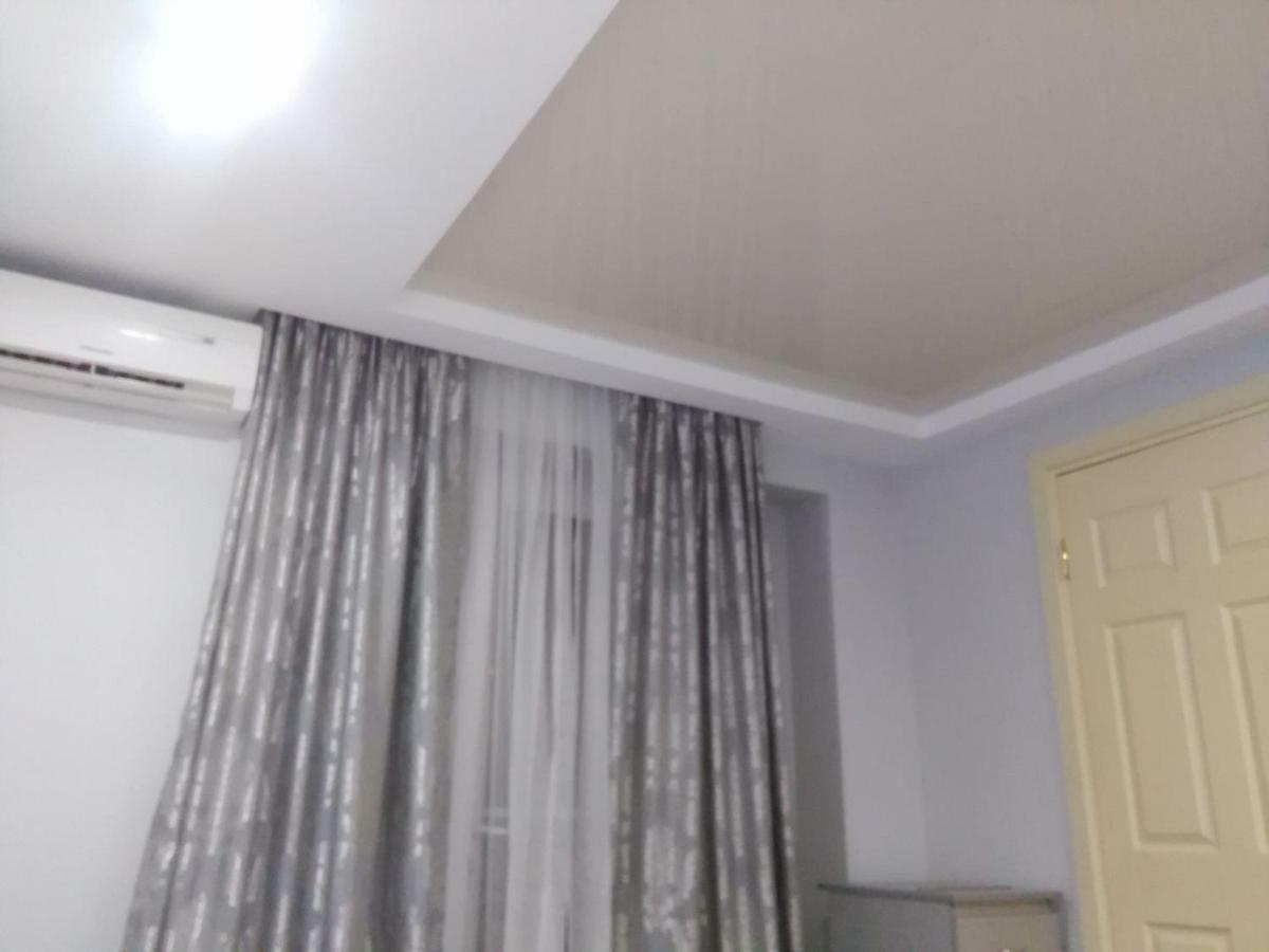 Apartament Shushana Batumi Eksteriør billede